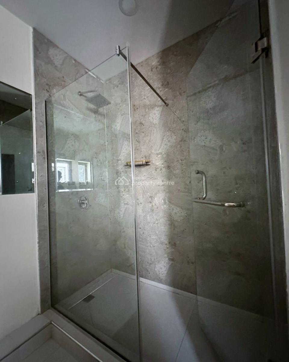 Fully Furnished 2 & 3 Bedroom Penthouse with Gym and Pool, Well Built Penthouse with Exquisite Finishing in a  Secured Estate, Banana Island, Ikoyi, Lagos, Flat / Apartment for Rent