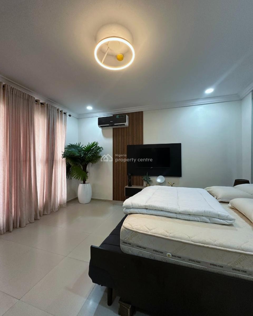 Fully Furnished 3 Bedroom Penthouse with Pool and Gym, Very Spacious Penthouse with Excellent Servicing and Serenity, Banana Island, Ikoyi, Lagos, Flat / Apartment for Rent