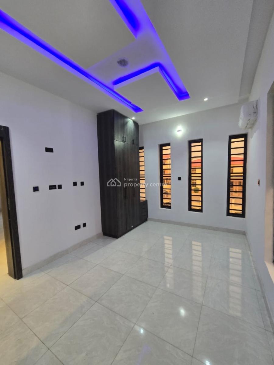 Tastefully, Beautifully & Luxurious 5 Bedroom Fully Detached Duplex, Gra Phase 2, Magodo, Lagos, Detached Duplex for Sale