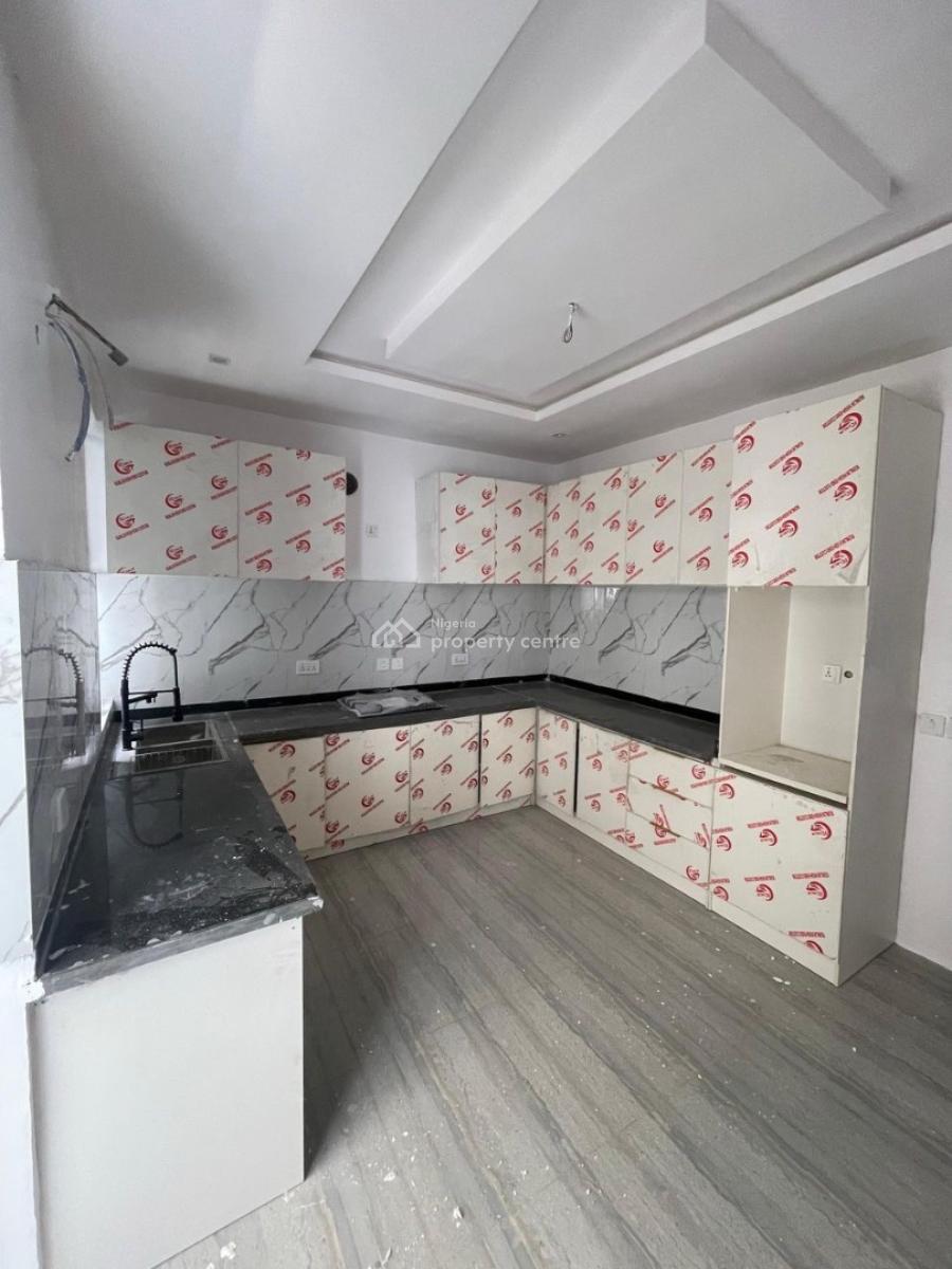 2bedroom Serviced Apartment in Ologolo ,lekki, Ologolo,lekki ,lagos ,nigeria, Ologolo, Lekki, Lagos, Flat / Apartment for Sale