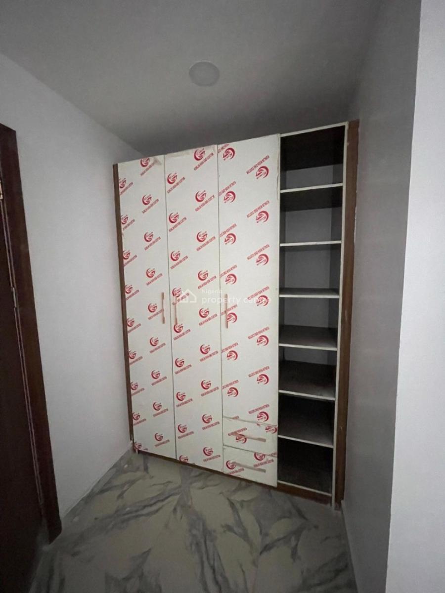 2bedroom Serviced Apartment in Ologolo ,lekki, Ologolo,lekki ,lagos ,nigeria, Ologolo, Lekki, Lagos, Flat / Apartment for Sale