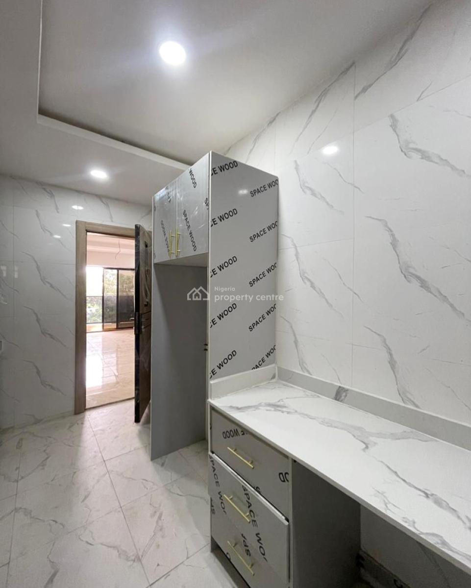 Serviced 3 Bedroom Apartment with Spacious Rooms, 3 Bedroom Apartment for Rent, Ologolo, Lekki, Lagos, House for Rent