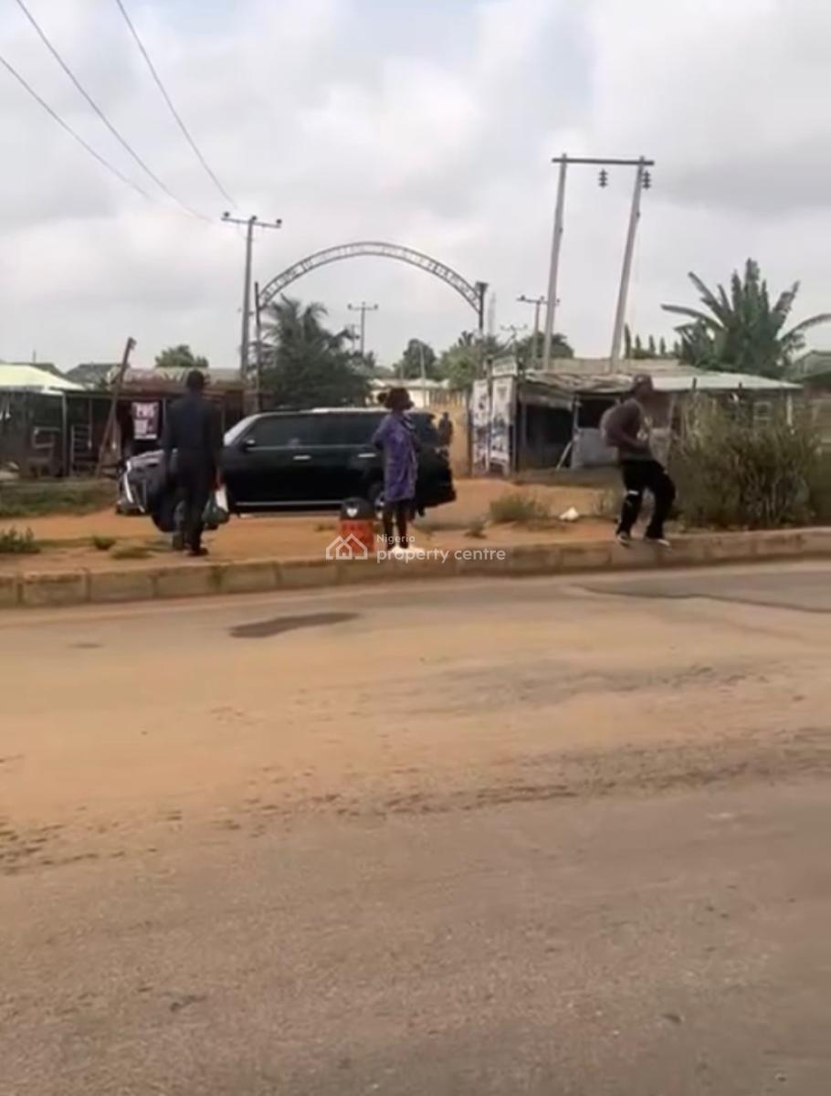Fenced Full Plot of Land Along Mowe Ofada Road, Graceland Estate, Ofada Road Mowe, Mowe Ofada, Ogun, Residential Land for Sale
