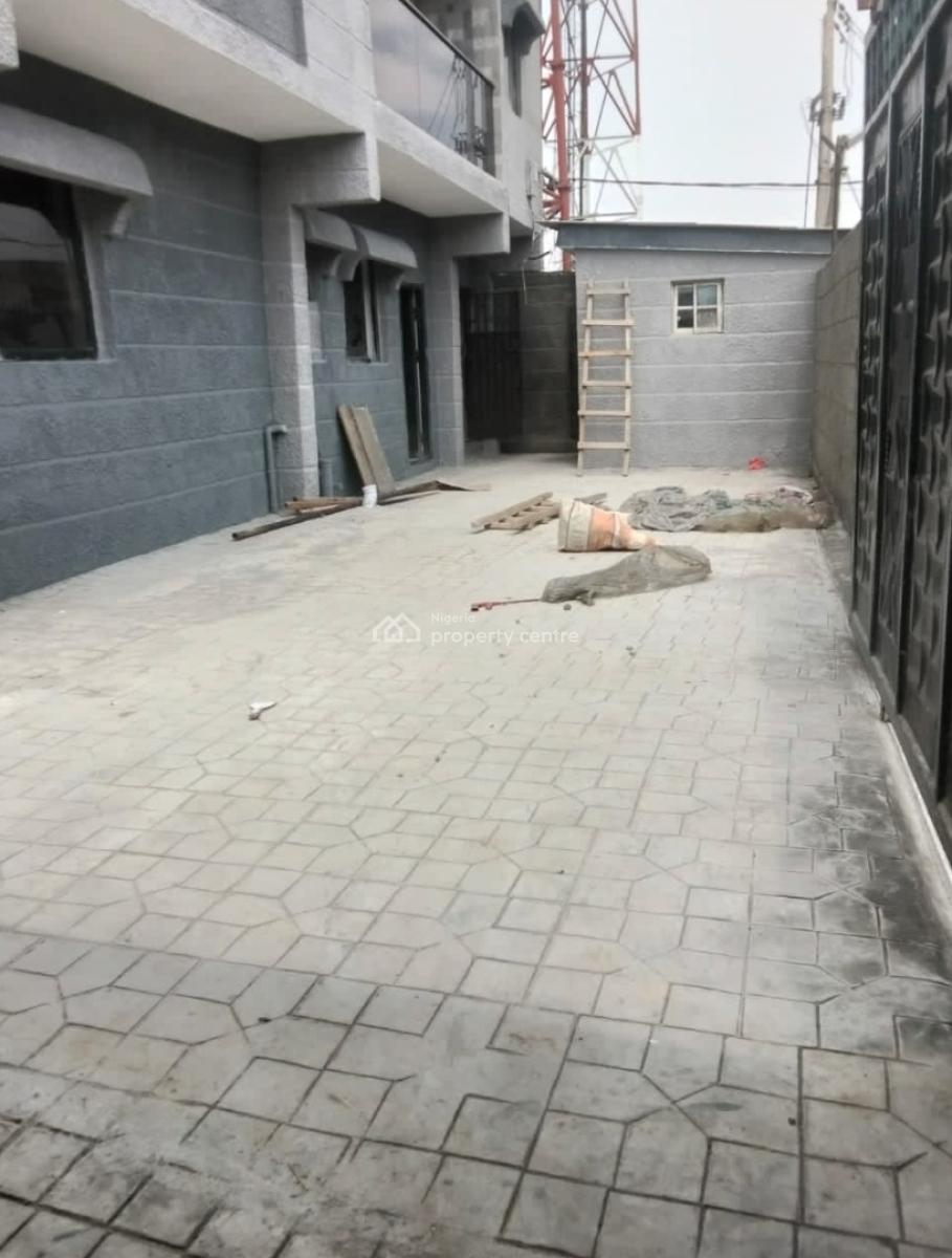 Newly 3 Bedrom Flat + Amenities, Lovely Environment Back of Maryland Mall, Ikeja Lagos, Maryland, Lagos, Flat / Apartment for Rent