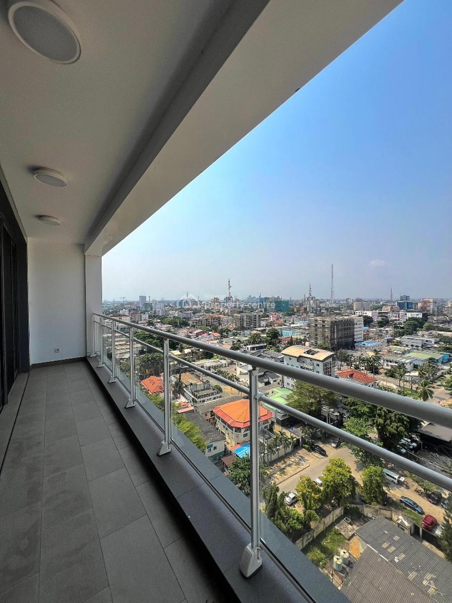 Specious 2 Bedroom Apartment with Bq in a Secured Estate, Victoria Island (vi), Lagos, Flat / Apartment for Rent