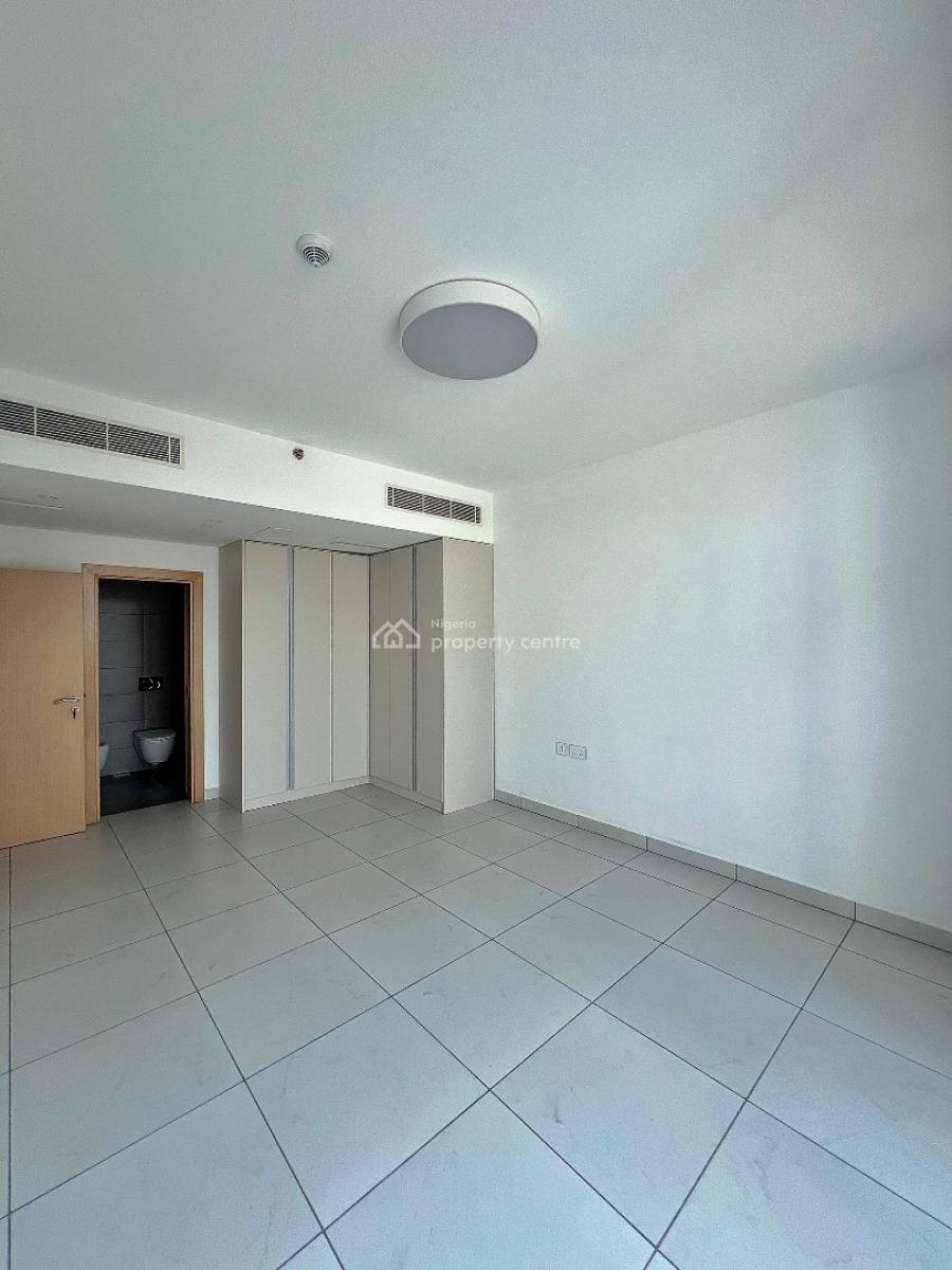 Specious 2 Bedroom Apartment with Bq in a Secured Estate, Victoria Island (vi), Lagos, Flat / Apartment for Rent