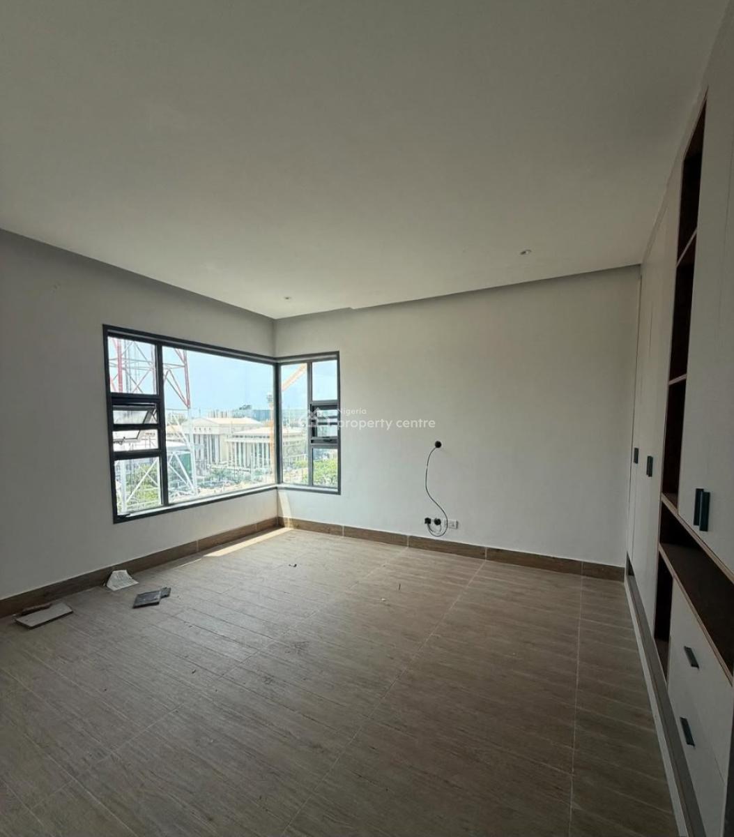 Serviced with 24/7 Power Supply 2 Bedroom En-suite Flat with an Open F, Victoria Island (vi), Lagos, Flat / Apartment for Rent