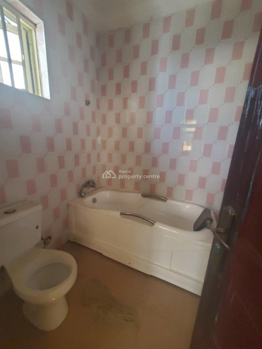 ️letting   *superluxury 3bedroom Flat  on The 1st Floor, Legislative Quarters, Gudu, Abuja, Flat / Apartment for Rent