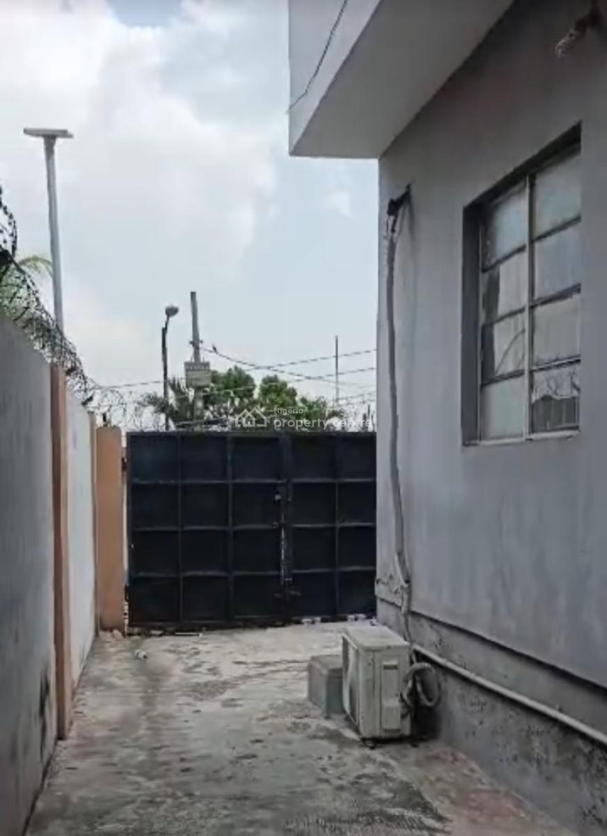 Block of 7 Flats Comprises of 3 Bedroom and 2 Bedrooms  and Mini Flats, Ogba, Ikeja, Lagos, Block of Flats for Sale