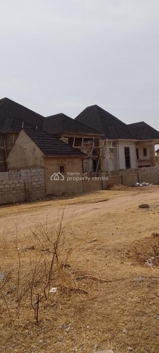 Distress  Luxury Investment Opportunity, Seman Estate By River Park Estates, Lugbe District, Abuja, Detached Duplex for Sale