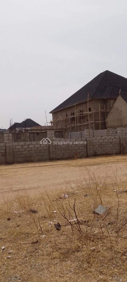 Distress  Luxury Investment Opportunity, Seman Estate By River Park Estates, Lugbe District, Abuja, Detached Duplex for Sale