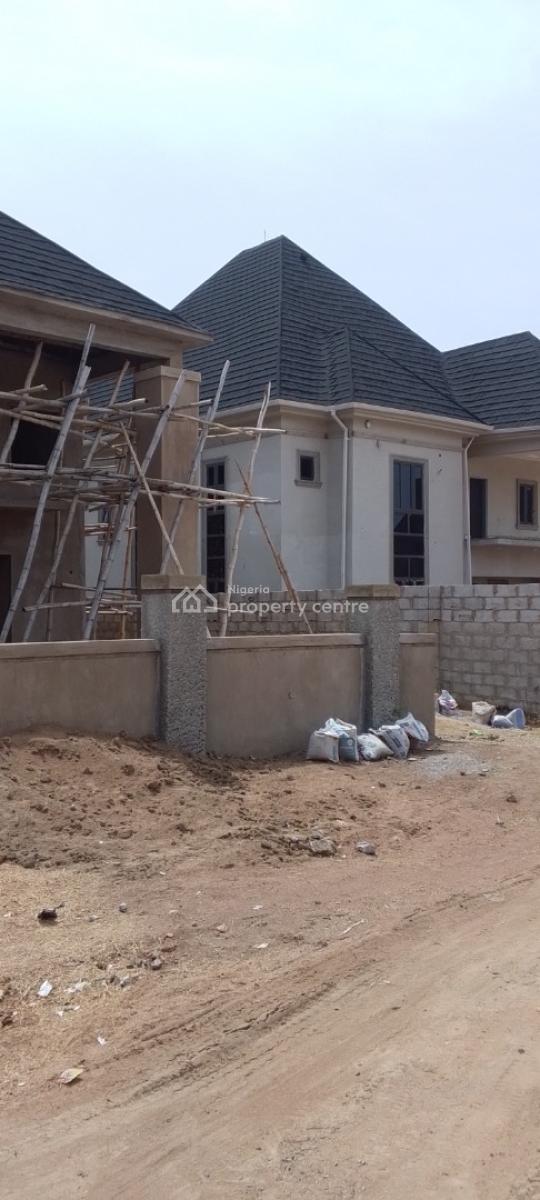 Distress  Luxury Investment Opportunity, Seman Estate By River Park Estates, Lugbe District, Abuja, Detached Duplex for Sale