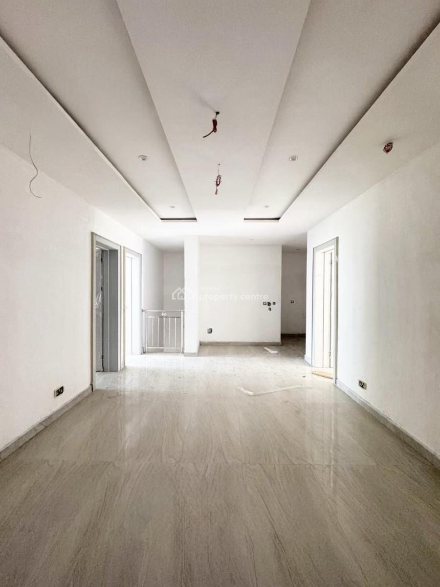 4 Bedrroom Terrace with Gym, Large Pool & Lounge Area, Lekki Right, Lekki Phase 1, Lekki, Lagos, Terraced Duplex for Rent