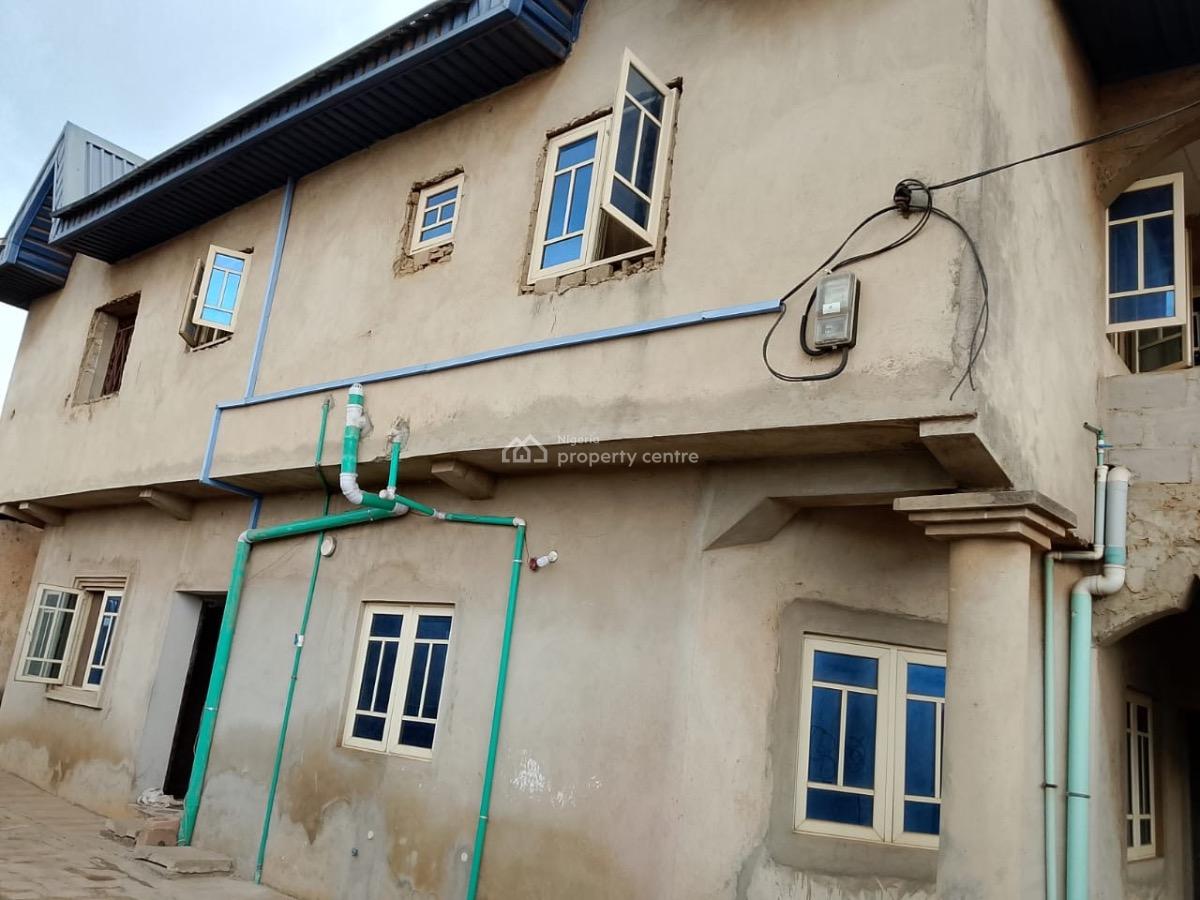 Spacious 5bedroom, Ikorodu, Lagos, Detached Duplex for Sale