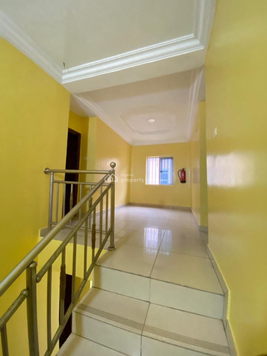 Fantastic 2 Bed Apartment, Chevron, Lekki, Lagos, Flat / Apartment for Rent