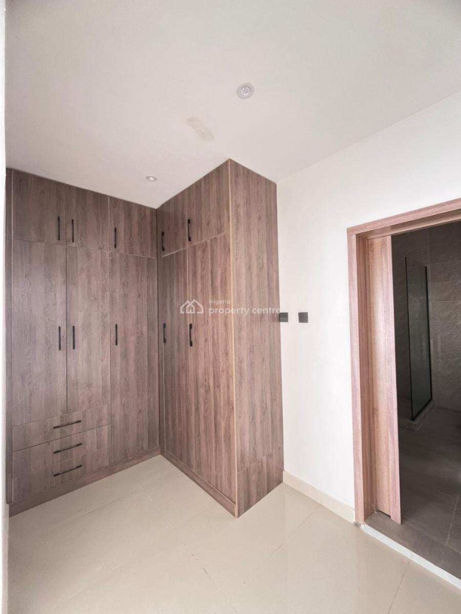 Excellent 5 Bedroom Duplex with a Bq and a Pool Within a Serene Enviro, Located in a Prestigious Estate and It Also Has a Gym and a Cinema, Ikota, Lekki, Lagos, Detached Duplex for Sale