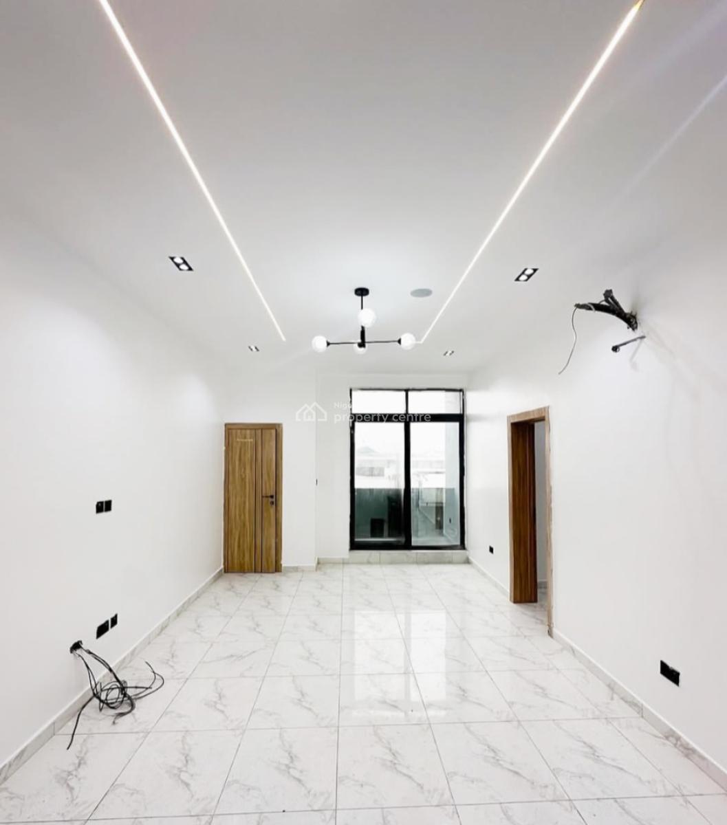 Serviced 2 Bedroom En-suite Flat with a Partly Open Fitted Kitchen, Co, Before Chevron Drive 2nd Toll Gate, Ologolo, Lekki, Lagos, Flat / Apartment for Rent