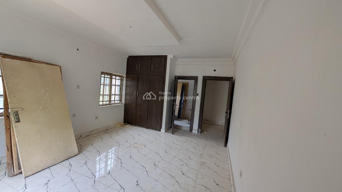Luxury 4 Bedroom Flat, Wuse, Abuja, Block of Flats for Sale
