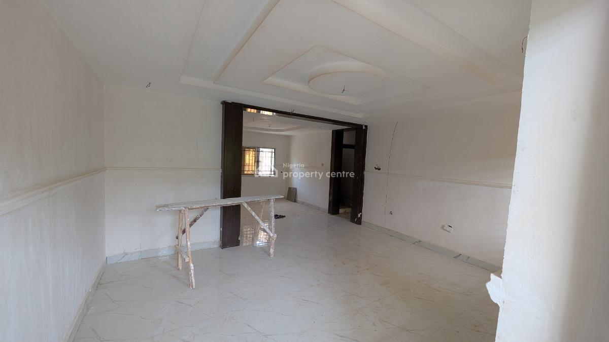 Luxury 4 Bedroom Flat, Wuse, Abuja, Block of Flats for Sale