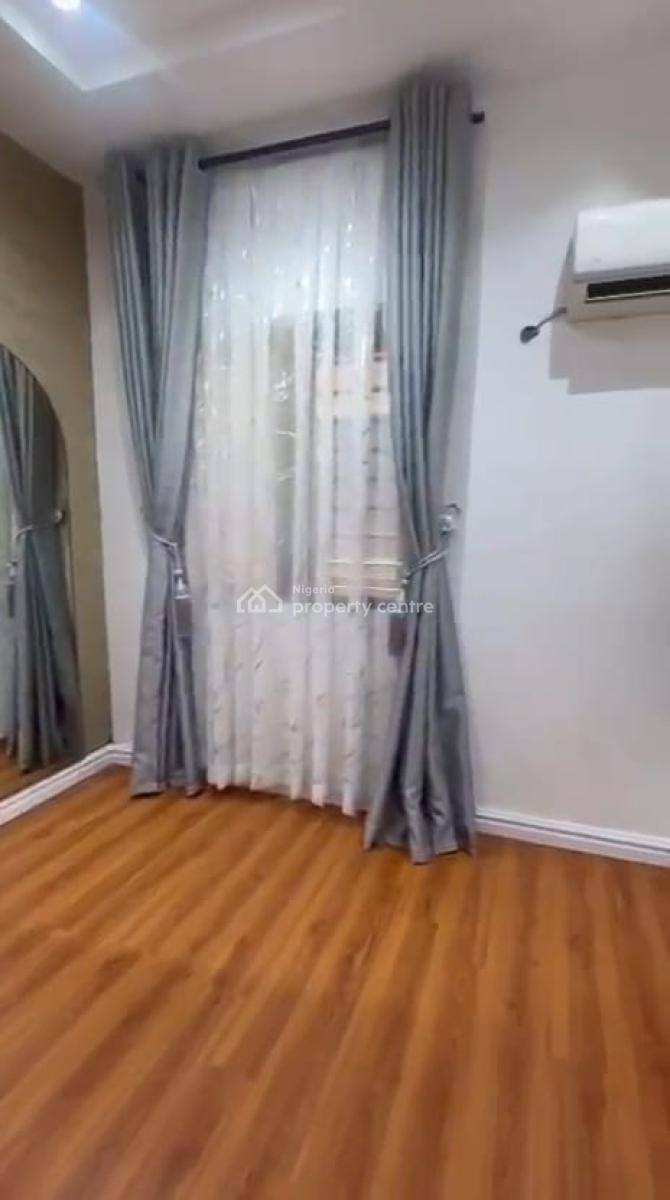 a Very Spacious Room in a 3 Bedroom Apartment Available (ask for Video), Ikate, Lekki, Lagos, Self Contain (single Rooms) for Rent