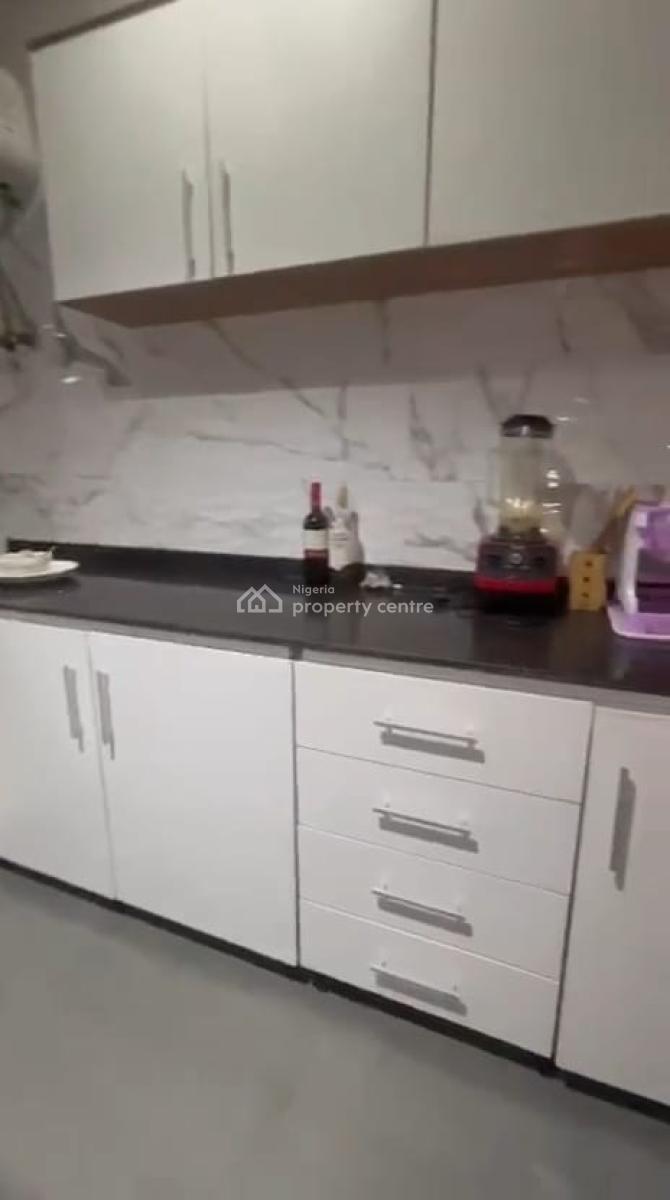 a Very Spacious Room in a 3 Bedroom Apartment Available (ask for Video), Ikate, Lekki, Lagos, Self Contain (single Rooms) for Rent