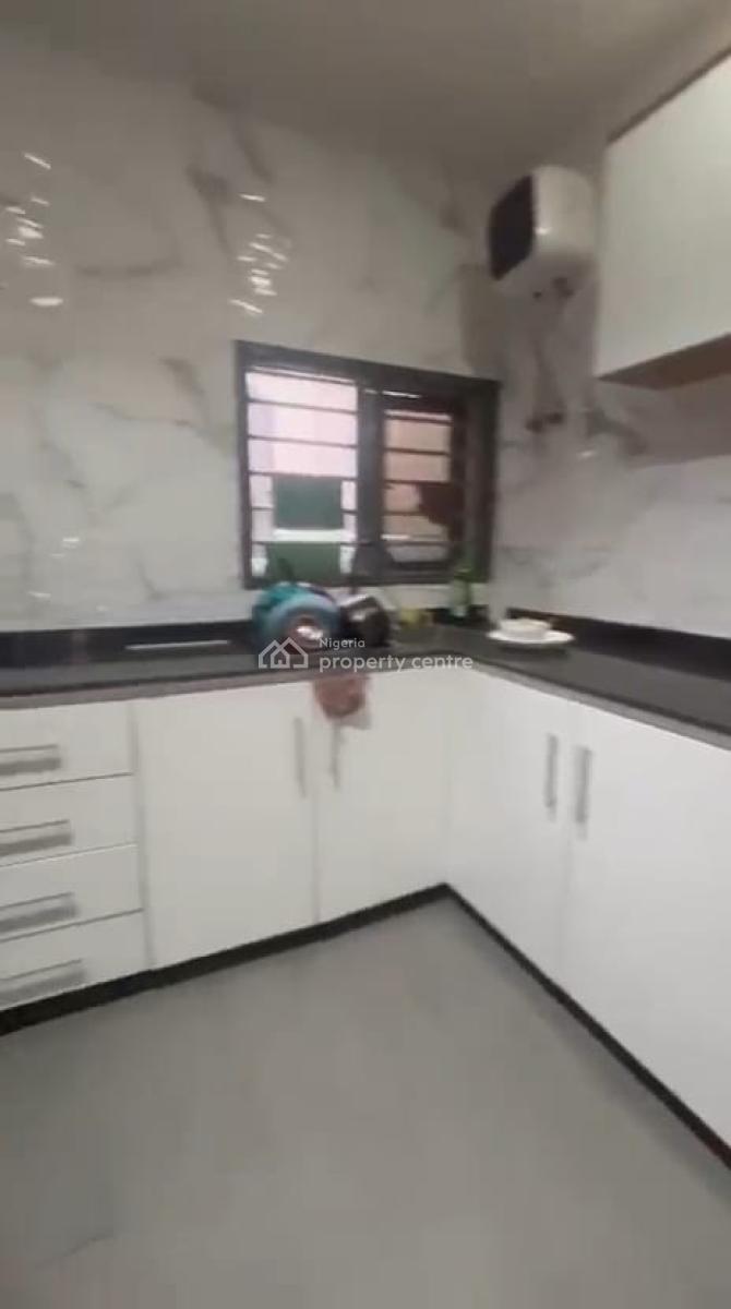 a Very Spacious Room in a 3 Bedroom Apartment Available (ask for Video), Ikate, Lekki, Lagos, Self Contain (single Rooms) for Rent