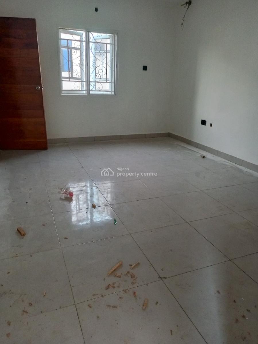 Sharp 2bedroom with 3balconies First Floor, Ologolo, Lekki, Lagos, Flat / Apartment for Rent