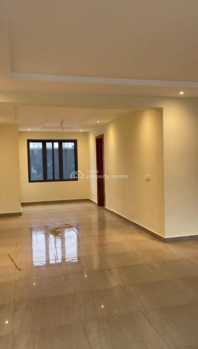 Luxury 3 Bedroom Flat with Bq, Off Admiralty Way, Lekki Phase 1, Lekki, Lagos, Flat / Apartment for Rent