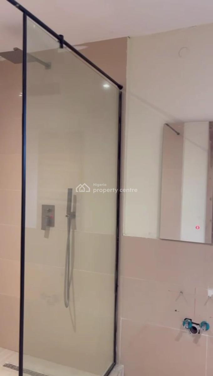 Luxury 3 Bedroom Flat with Bq, Off Admiralty Way, Lekki Phase 1, Lekki, Lagos, Flat / Apartment for Rent