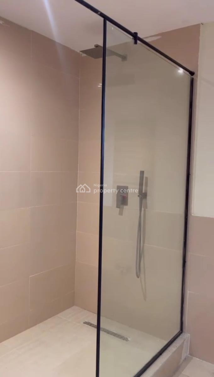 Luxury 3 Bedroom Flat with Bq, Off Admiralty Way, Lekki Phase 1, Lekki, Lagos, Flat / Apartment for Rent