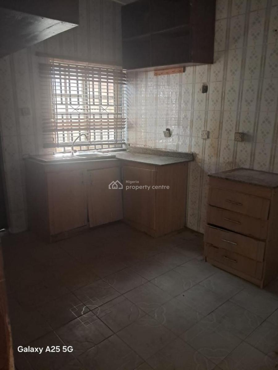 4bedrooms Semi Detached House for @ Gra Ikeja. All Rooms.ensuite,, Off Oba Akinjobi, Ikeja Gra, Ikeja, Lagos, Semi-detached Duplex for Rent