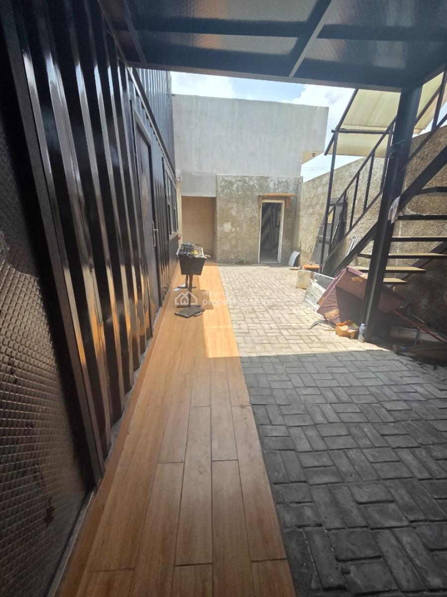 a Water Front Commercial  Space, Lekki Phase 1, Lekki, Lagos, Commercial Property for Rent