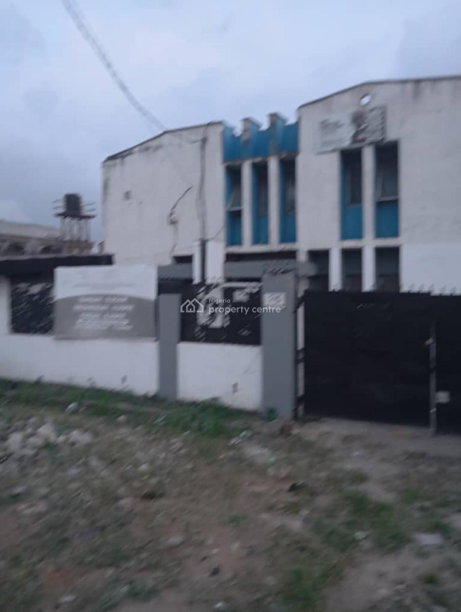 Commercial Duplex, Isolo Mushin Road, Ire Akari, Isolo, Lagos, Office Space for Sale