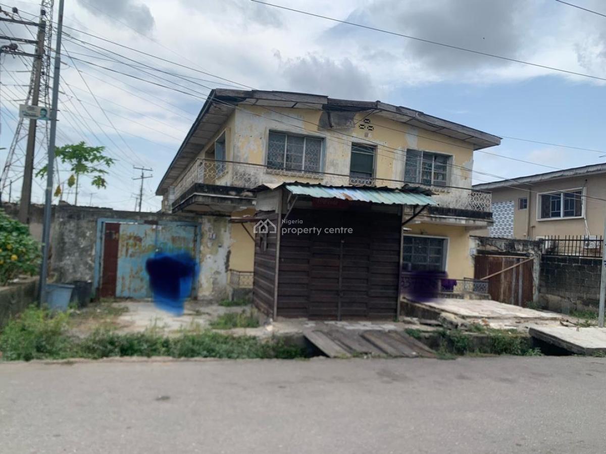 a Corner Piece Demolishable Storey Building Sitting in a Se, Surulere, Lagos, Block of Flats for Sale