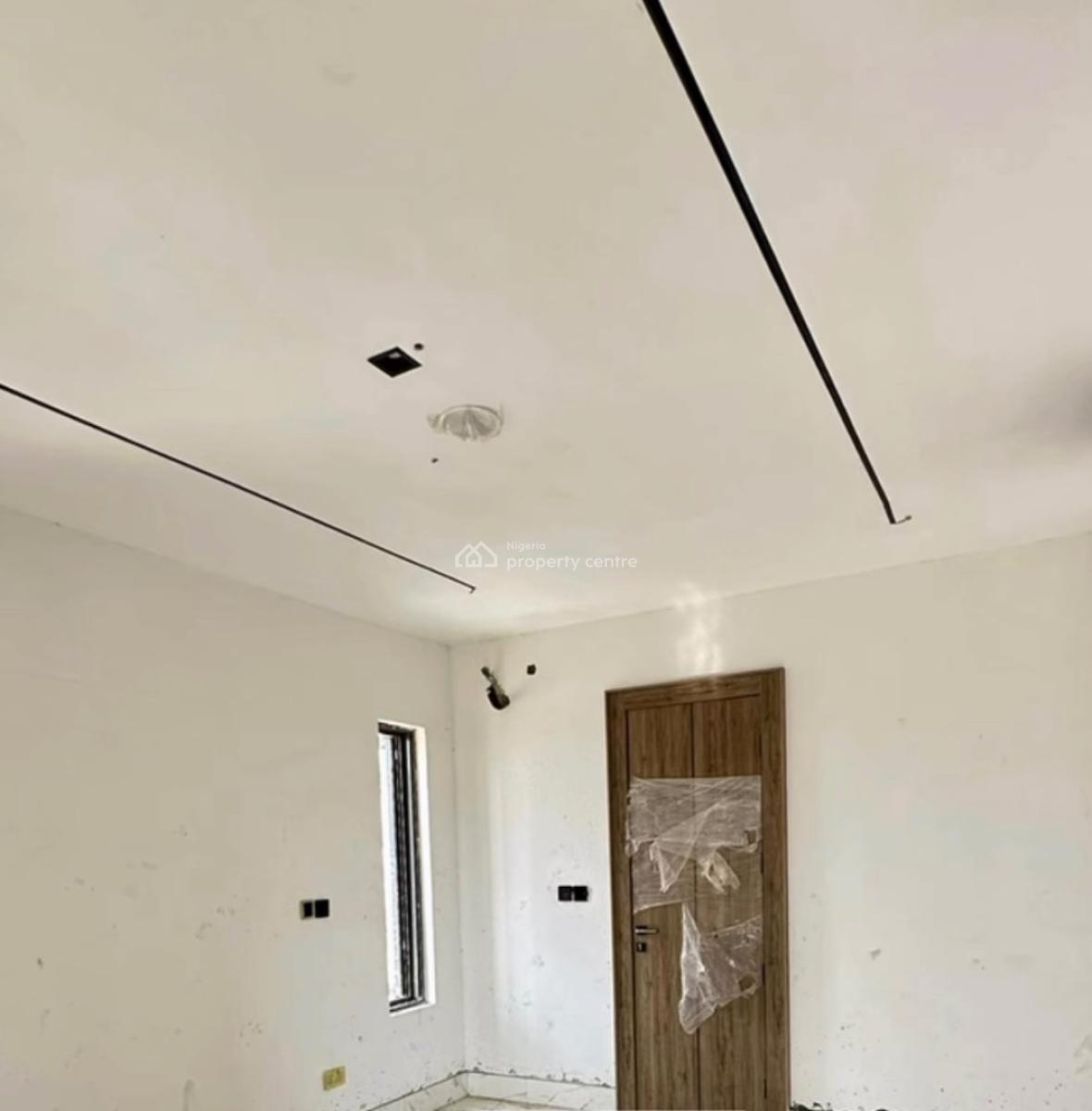 2 Bedroom Apartment, Lekki Phase 1, Lekki, Lagos, Flat / Apartment for Sale