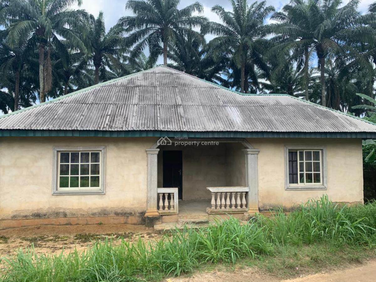 Uncompleted 3 Bedroom Flat on 700sqm, Nwaniba Road, Uyo, Akwa Ibom, Detached Bungalow for Sale