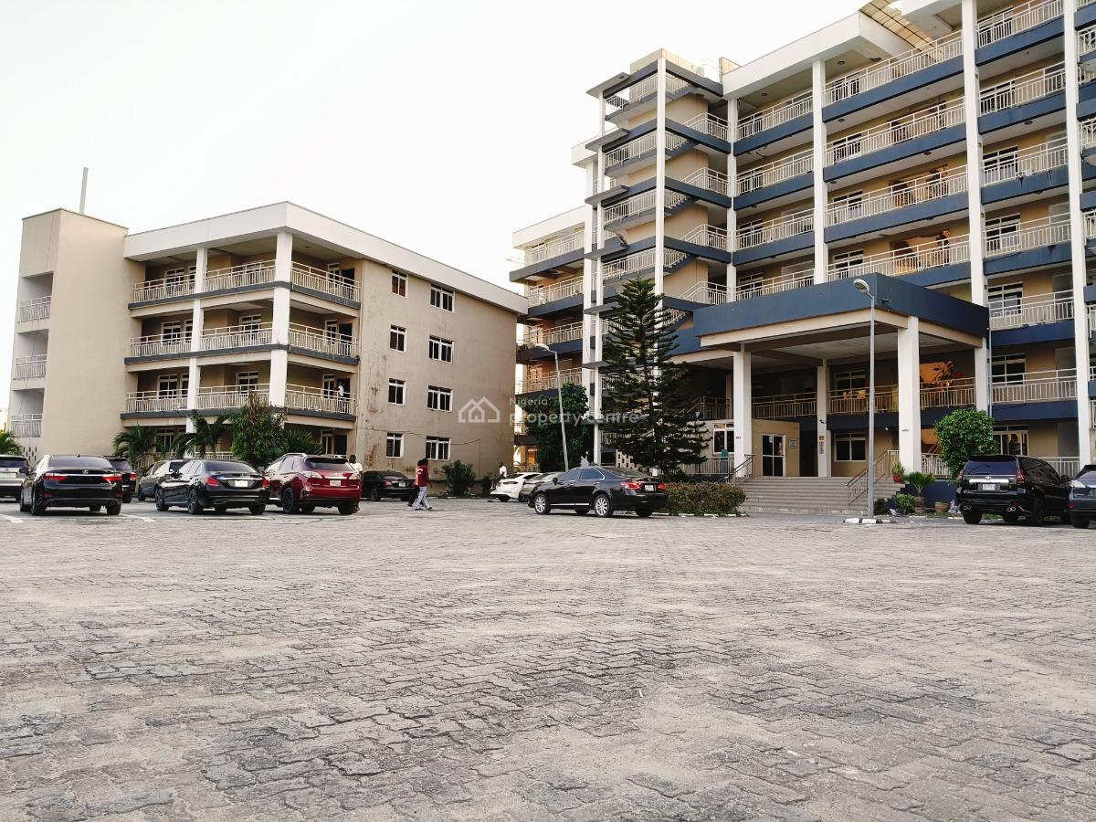 Waterfront 3 Bedroom Apartment, Lekki Phase 1, Lekki Phase 1, Lekki, Lagos, Flat / Apartment for Rent