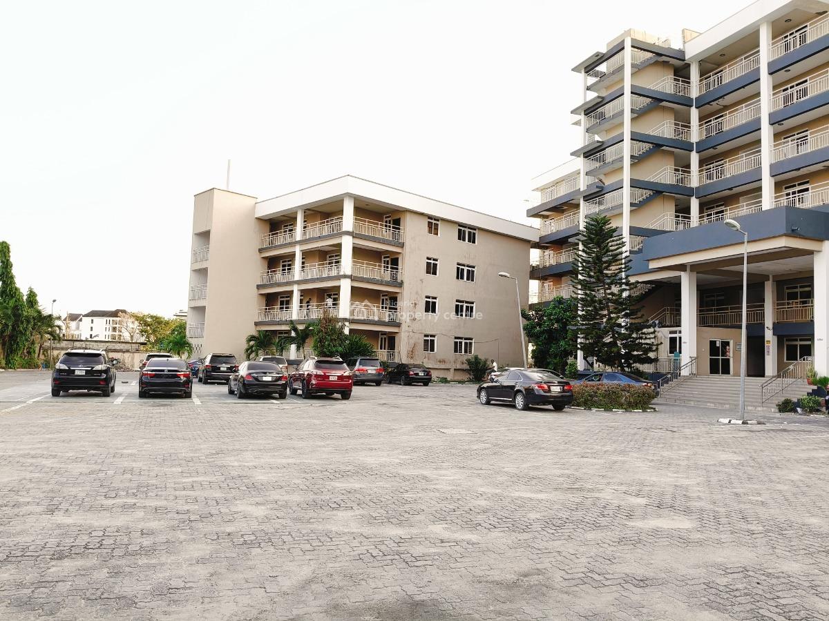 Waterfront 3 Bedroom Apartment, Lekki Phase 1, Lekki Phase 1, Lekki, Lagos, Flat / Apartment for Rent