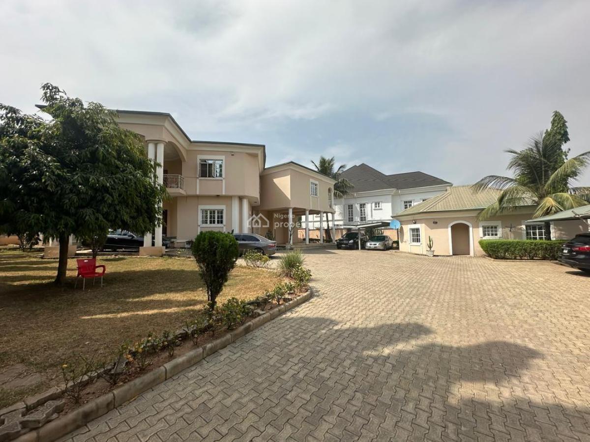 Nice Finished 6 Bedroom Detached Duplex with 2room Bq, Nice Location at Asokoro, Asokoro District, Abuja, Detached Duplex for Sale