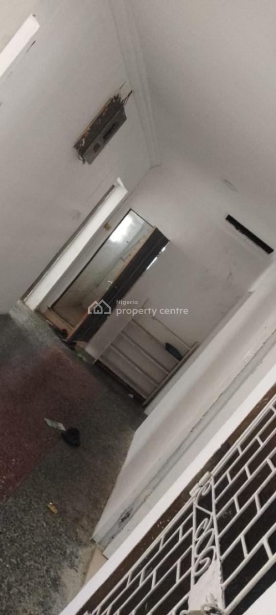Clean 3beedroom, Off Allen Avenue Junction, Ikeja, Lagos, Flat / Apartment for Rent