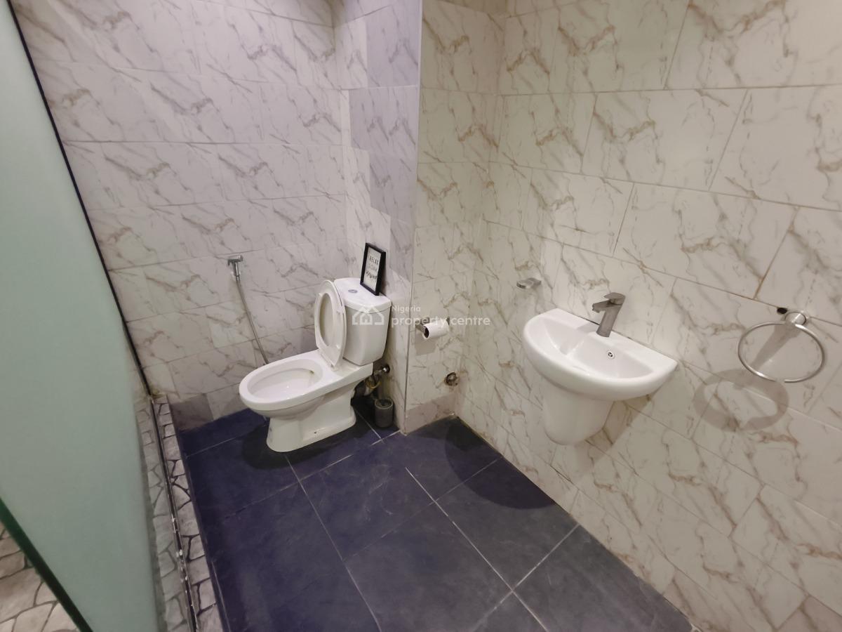 Water View 3 Bedroom Apartment, Lekki Phase 1, Lekki Phase 1, Lekki, Lagos, Flat / Apartment for Rent