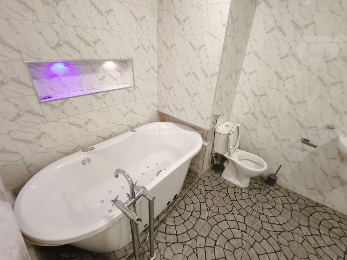 Water View 3 Bedroom Apartment, Lekki Phase 1, Lekki Phase 1, Lekki, Lagos, Flat / Apartment for Rent