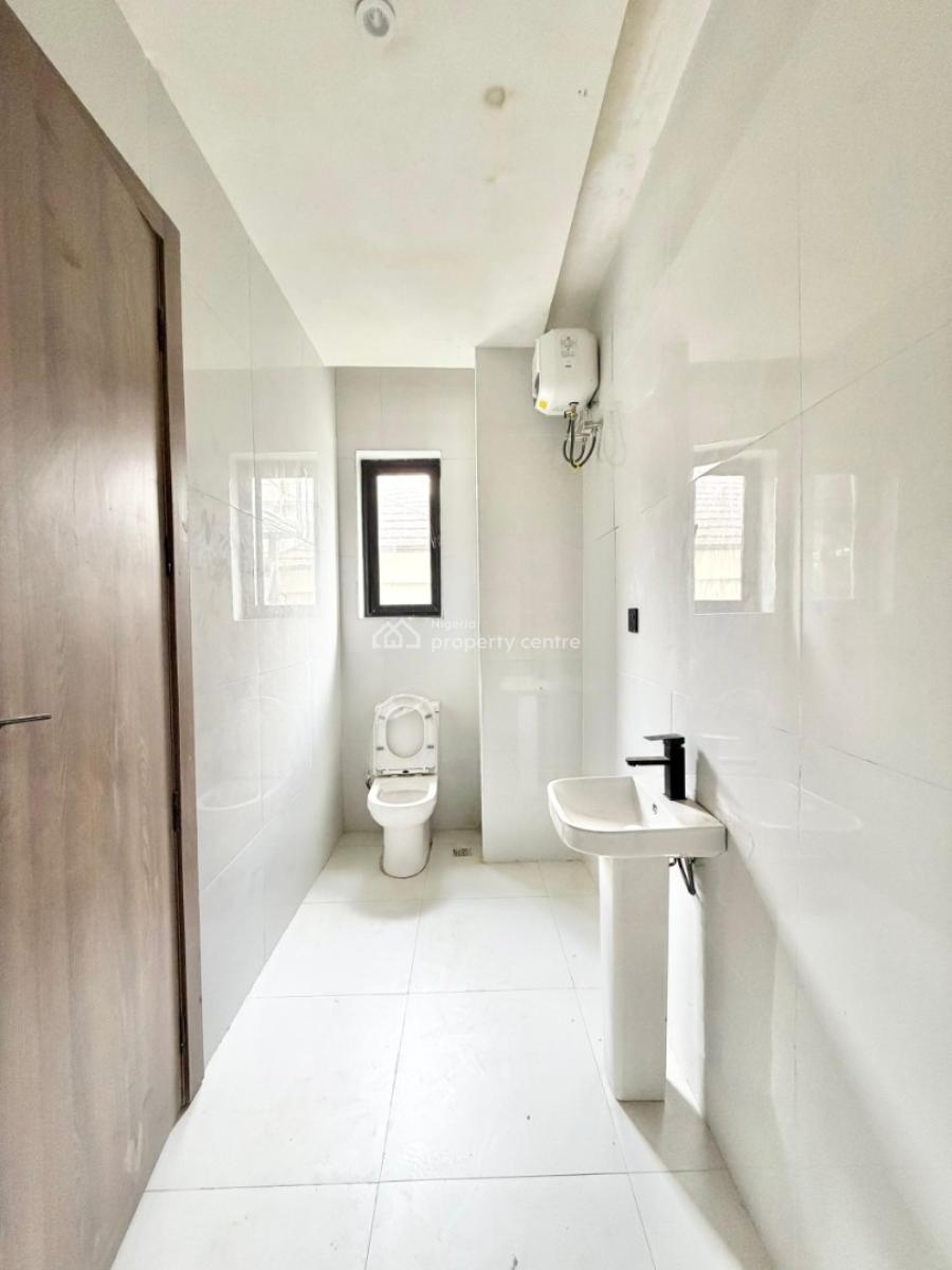 2 Bedroom Apartments with Gym, Ikate Elegushi, Lekki, Lagos, Flat / Apartment for Sale