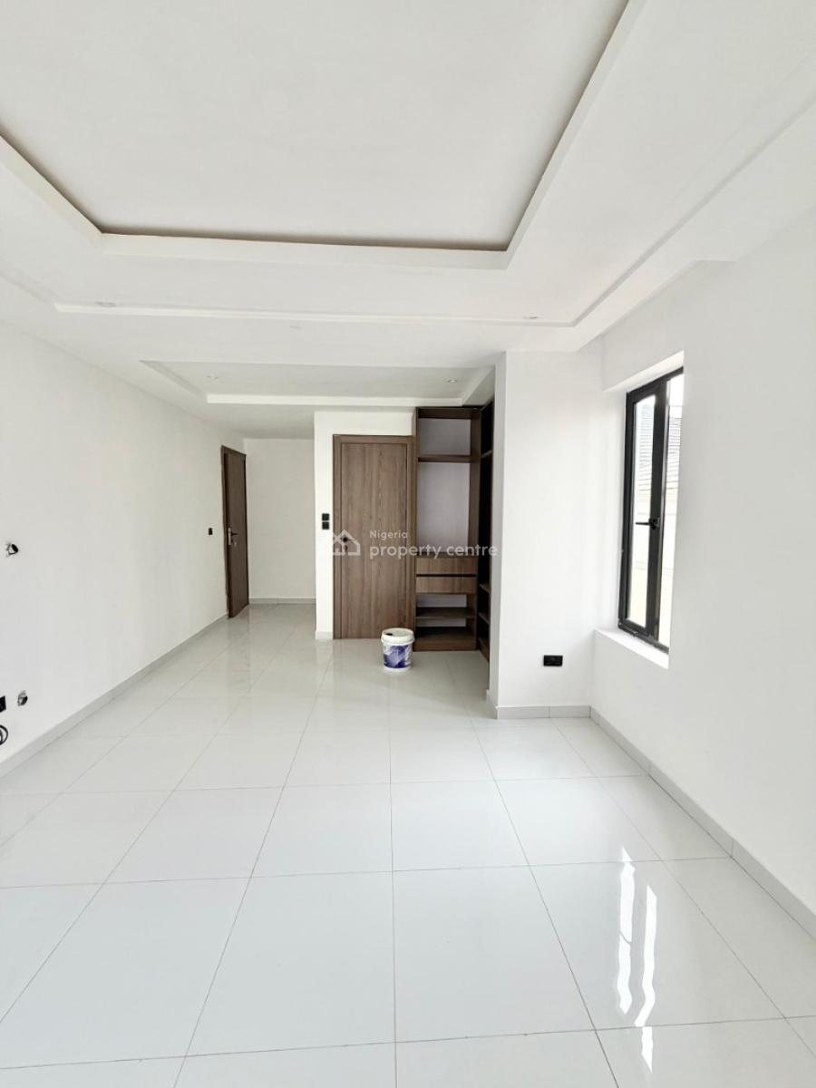 2 Bedroom Apartments with Gym, Ikate Elegushi, Lekki, Lagos, Flat / Apartment for Sale