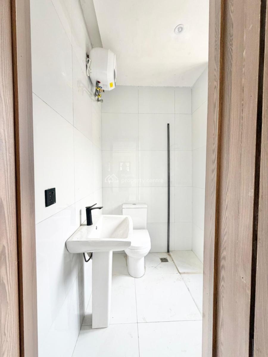 2 Bedroom Apartments with Gym, Ikate Elegushi, Lekki, Lagos, Flat / Apartment for Sale