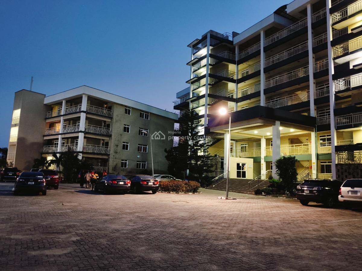 3 Bedroom Apartment, Lekki Phase 1, Lekki Phase 1, Lekki, Lagos, Flat / Apartment for Rent
