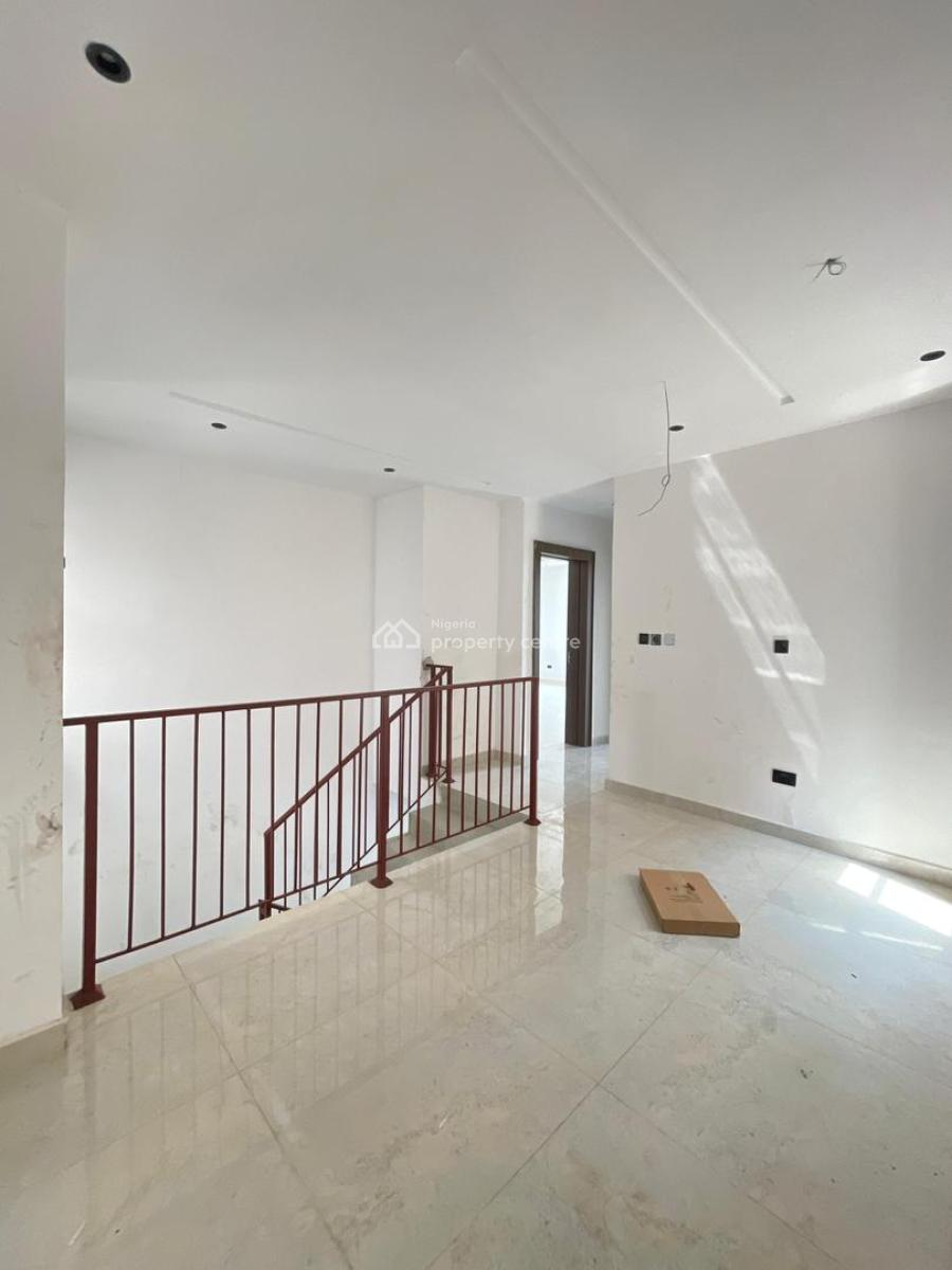 Fully Serviced Luxury 5 Bed Detached Duplex with  Bq*️, Osapa Lekki Lagos, Osapa, Lekki, Lagos, Detached Duplex for Sale