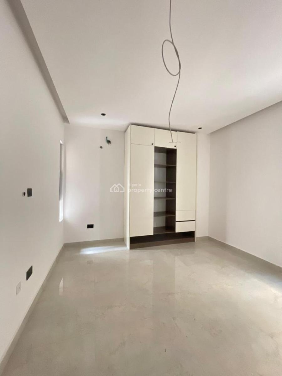 Fully Serviced Luxury 5 Bed Detached Duplex with  Bq*️, Osapa Lekki Lagos, Osapa, Lekki, Lagos, Detached Duplex for Sale