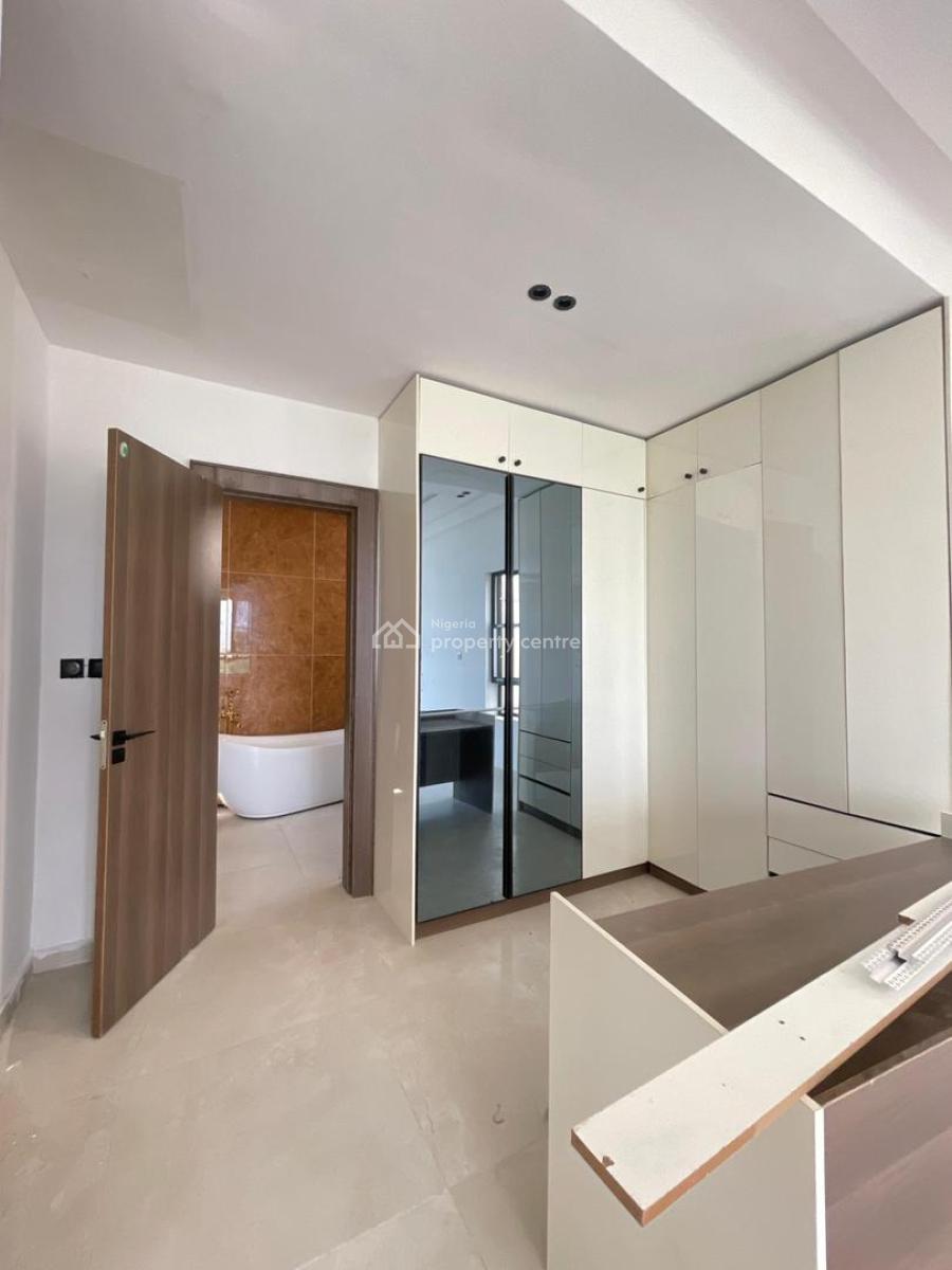 Fully Serviced Luxury 5 Bed Detached Duplex with  Bq*️, Osapa Lekki Lagos, Osapa, Lekki, Lagos, Detached Duplex for Sale