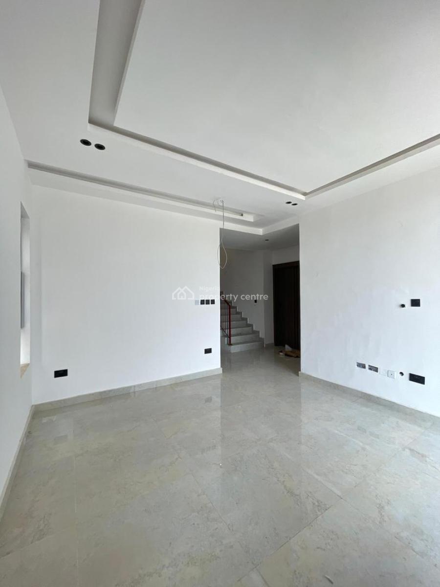 Fully Serviced Luxury 5 Bed Detached Duplex with  Bq*️, Osapa Lekki Lagos, Osapa, Lekki, Lagos, Detached Duplex for Sale